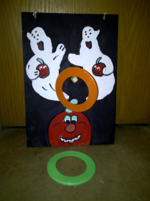 Ring toss ghosts
